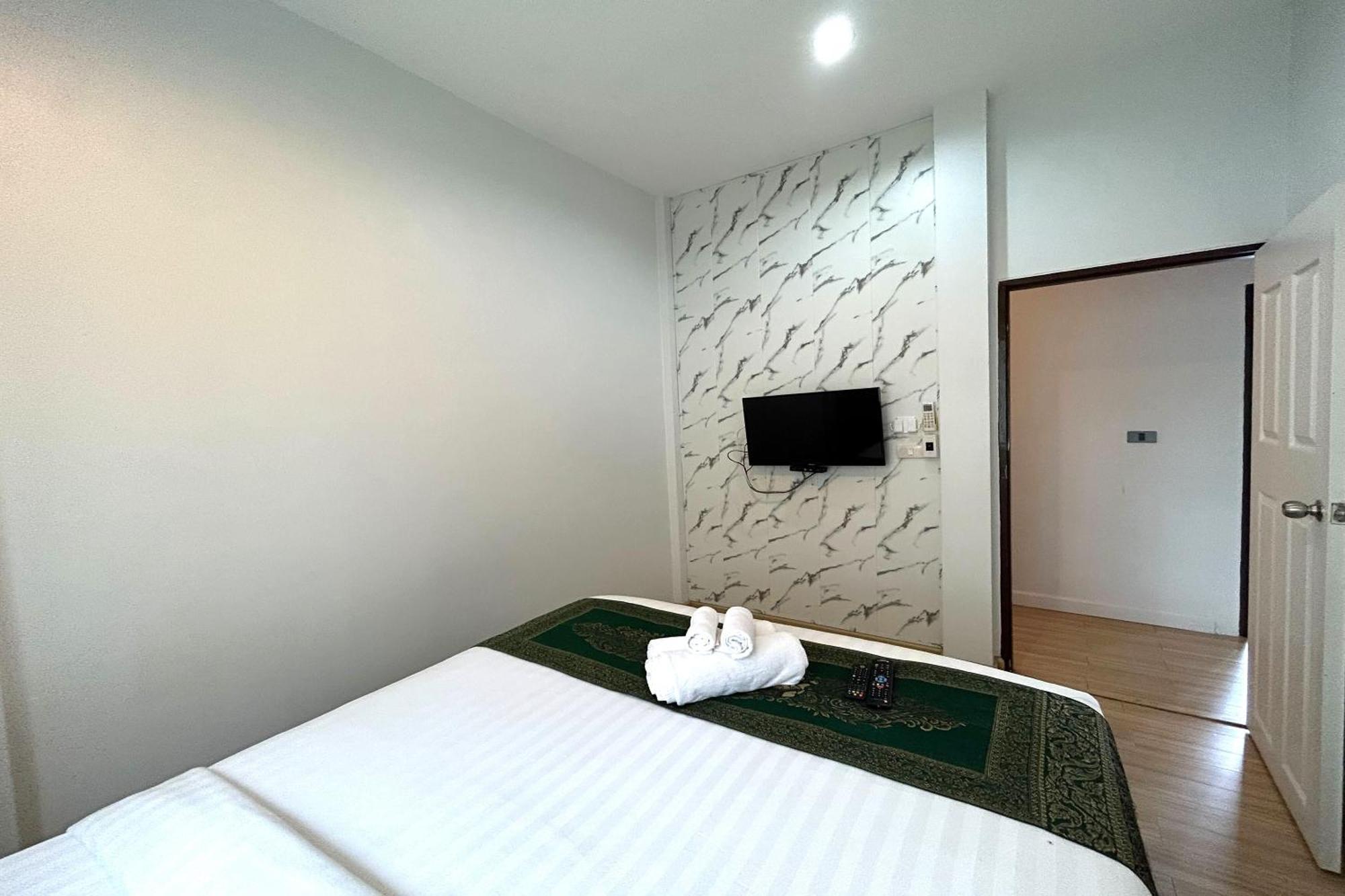Nice Villa Resort Hat Yai Сонгкла Екстериор снимка